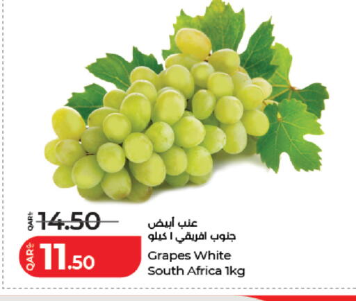Grapes from South Africa available at لولو هايبرماركت in قطر - الخور