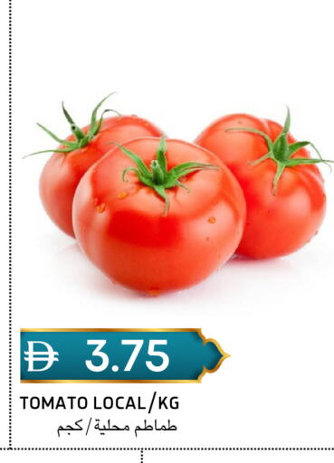 Tomato available at سيليكت ماركت in الإمارات العربية المتحدة , الامارات - أبو ظبي