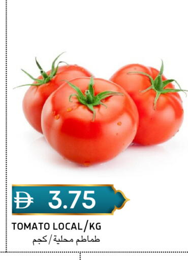 Tomato available at سيليكت ماركت in الإمارات العربية المتحدة , الامارات - أبو ظبي