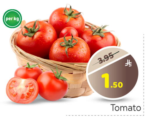 Tomato available at Makkah Hypermarket in KSA, Saudi Arabia, Saudi - Riyadh