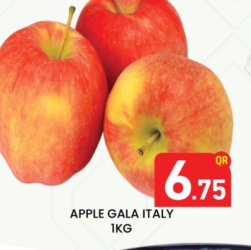 Apple from Italy available at مجلس هايبرماركت in قطر - الريان