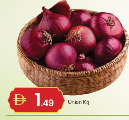 Onion available at سوق طلال in الإمارات العربية المتحدة , الامارات - الشارقة / عجمان