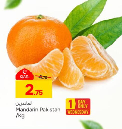 Mandarin from Pakistan available at Paris Hypermarket in Qatar - Al-Shahaniya