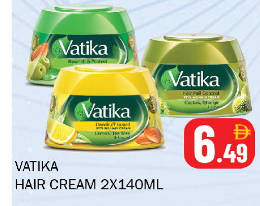 Lemon available at سوق المبارك هايبرماركت in الإمارات العربية المتحدة , الامارات - الشارقة / عجمان