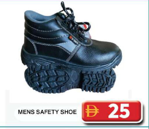 available at جراند هايبر ماركت in الإمارات العربية المتحدة , الامارات - دبي