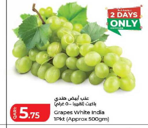 Grapes from India available at LuLu Hypermarket in Qatar - Al Daayen