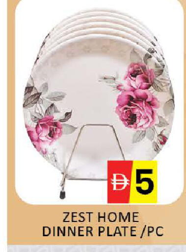 Mango available at مانجو هايبرماركت in الإمارات العربية المتحدة , الامارات - دبي