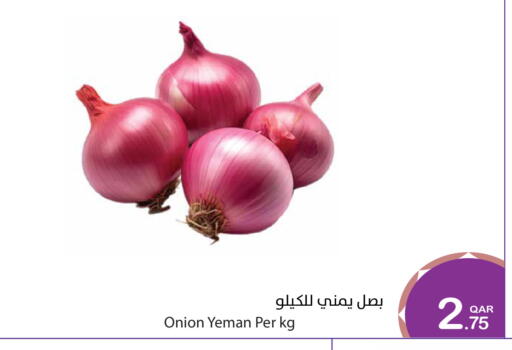 Onion available at Megamart in Qatar - Al Wakra