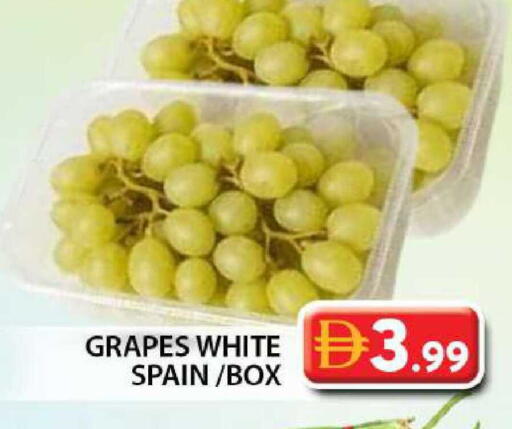 Grapes from Spain available at جراند هايبر ماركت in الإمارات العربية المتحدة , الامارات - دبي