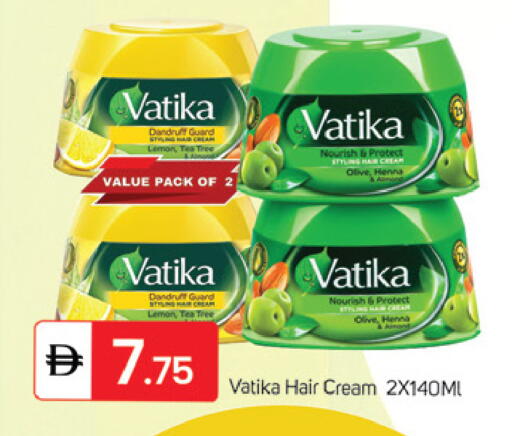 Lemon available at سوق طلال in الإمارات العربية المتحدة , الامارات - الشارقة / عجمان