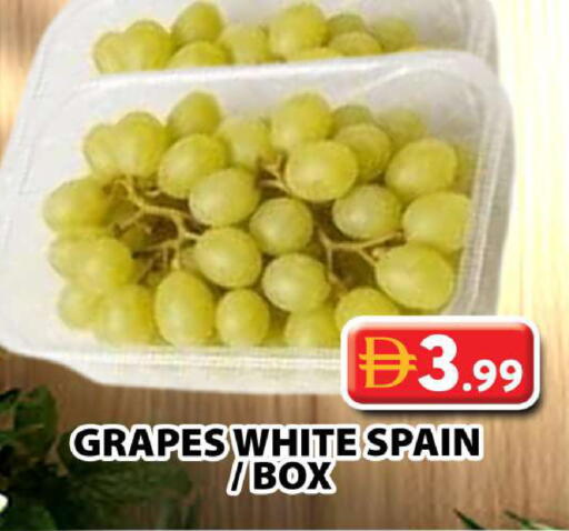 Grapes from Spain available at Grand Hyper Market in UAE - Dubai