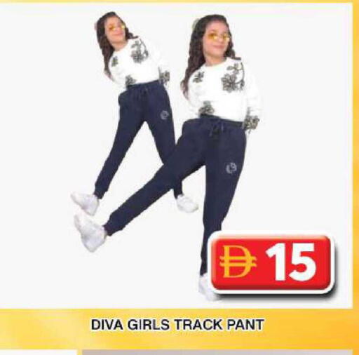 available at جراند هايبر ماركت in الإمارات العربية المتحدة , الامارات - دبي