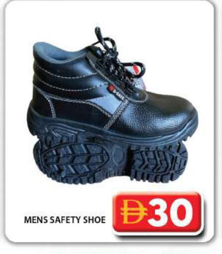 available at جراند هايبر ماركت in الإمارات العربية المتحدة , الامارات - دبي