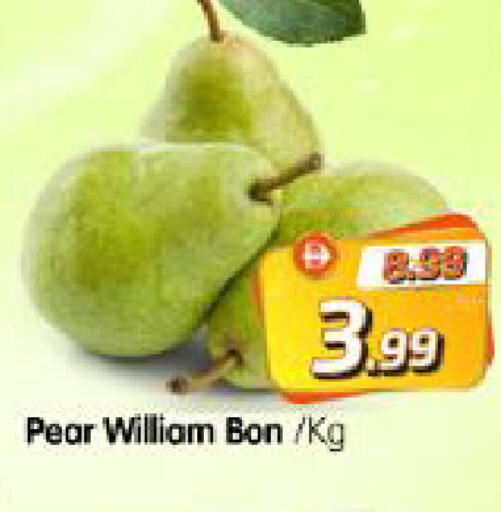 Pear available at هايبر ماركت المدينة in الإمارات العربية المتحدة , الامارات - أبو ظبي