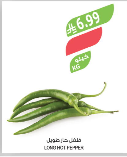 Pepper available at Farm  in KSA, Saudi Arabia, Saudi - Jazan