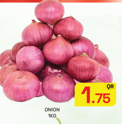 Onion available at مجلس هايبرماركت in قطر - الدوحة