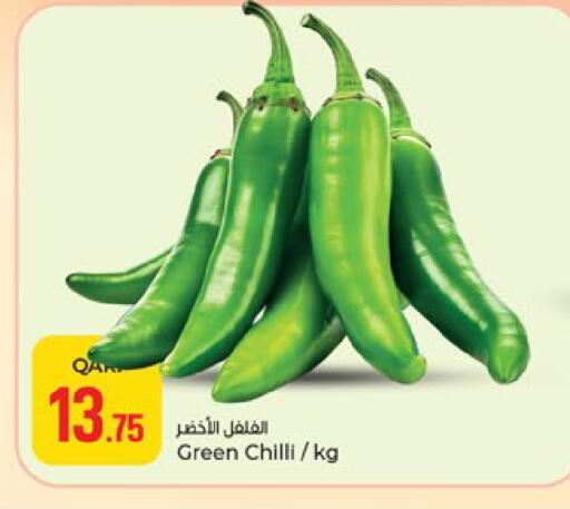 Green chilli available at باريس هايبرماركت in قطر - الخور