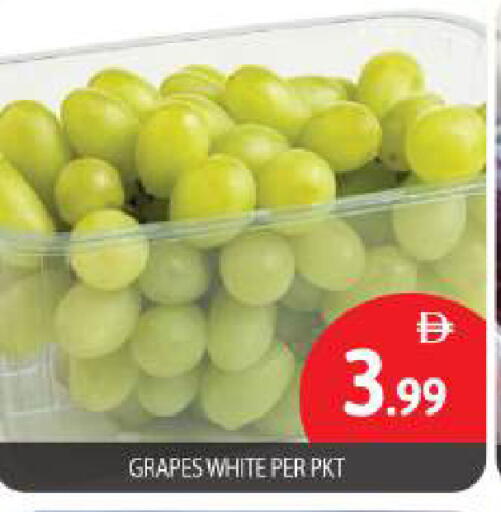 Grapes available at بيج مارت in الإمارات العربية المتحدة , الامارات - أبو ظبي