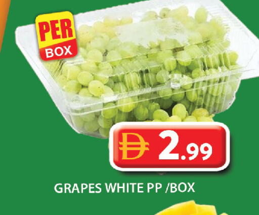 Grapes available at Grand Hyper Market in UAE - Dubai