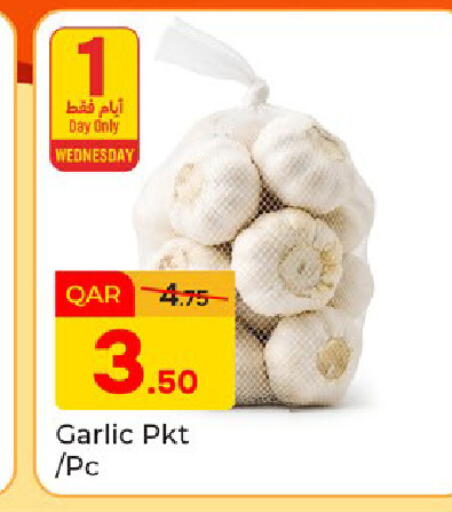 Garlic available at Paris Hypermarket in Qatar - Al-Shahaniya