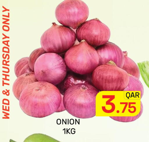 Onion available at Majlis Hypermarket in Qatar - Doha