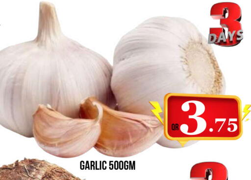 Garlic available at Dubai Shopping Center in Qatar - Al Wakra