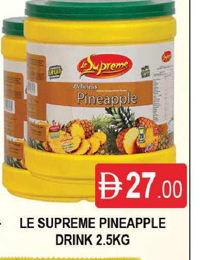 Pineapple available at المدينة in الإمارات العربية المتحدة , الامارات - دبي