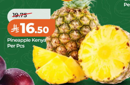 Pineapple from Kenya available at LULU Hypermarket in KSA, Saudi Arabia, Saudi - Dammam