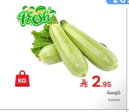 Zucchini available at Meem Market  in KSA, Saudi Arabia, Saudi - Riyadh