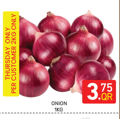 Onion available at Majlis Hypermarket in Qatar - Doha