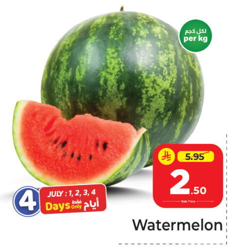 Watermelon available at مكة هايبرماركت in مملكة العربية السعودية, السعودية, سعودية - الرياض