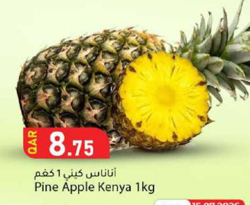 Apple from Kenya available at Dana Market in Qatar - Al-Shahaniya