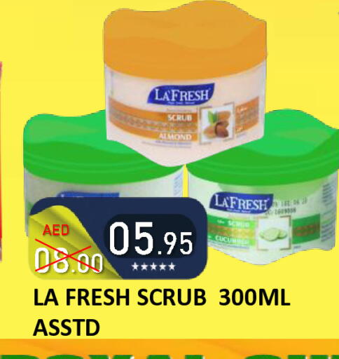 Cucumber available at رويال جلف هايبرماركت in الإمارات العربية المتحدة , الامارات - أبو ظبي