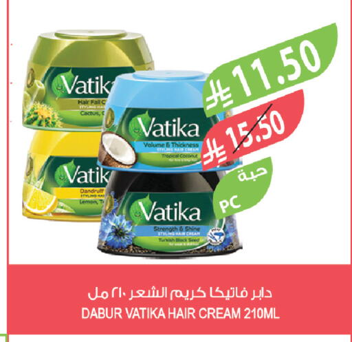 Lemon available at Farm  in KSA, Saudi Arabia, Saudi - Dammam