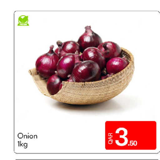 Onion available at جي-ماكس هايبرماركت in قطر - الوكرة