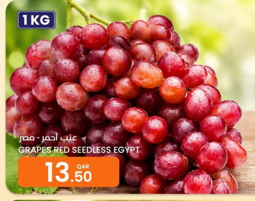 Grapes from Egypt available at Al Baladi Al Yawm in Qatar - Doha
