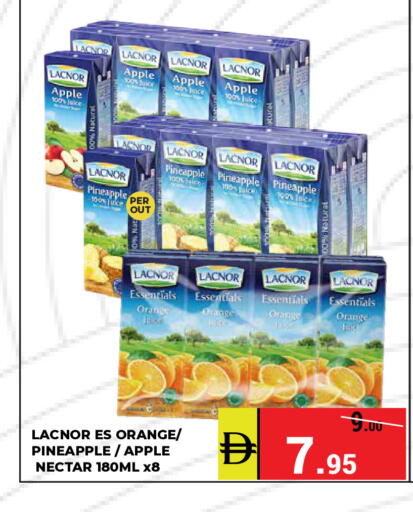 Apple Pineapple Orange available at كيرالا هايبرماركت in الإمارات العربية المتحدة , الامارات - رَأْس ٱلْخَيْمَة
