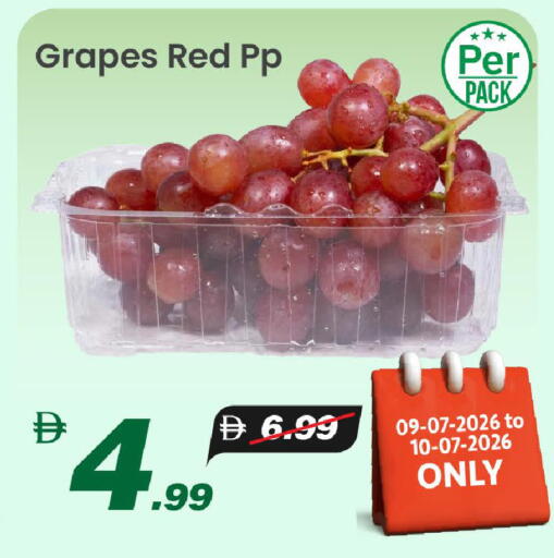 Grapes available at Mark & Save in UAE - Dubai