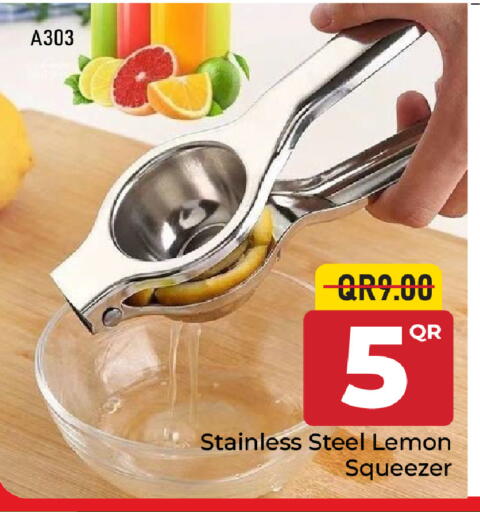 Lemon available at Family Food Centre in Qatar - Umm Salal