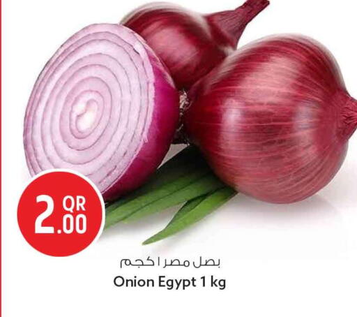 Onion from Egypt available at Safari Hypermarket in Qatar - Al Rayyan
