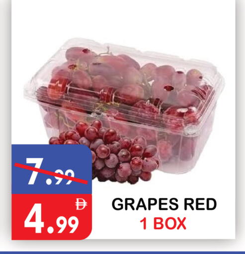 Grapes available at United Hypermarket in UAE - Dubai