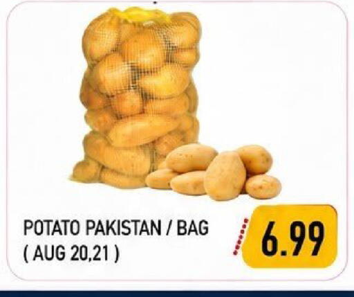 Potato from Pakistan available at  روابي ماركت عجمان in الإمارات العربية المتحدة , الامارات - الشارقة / عجمان