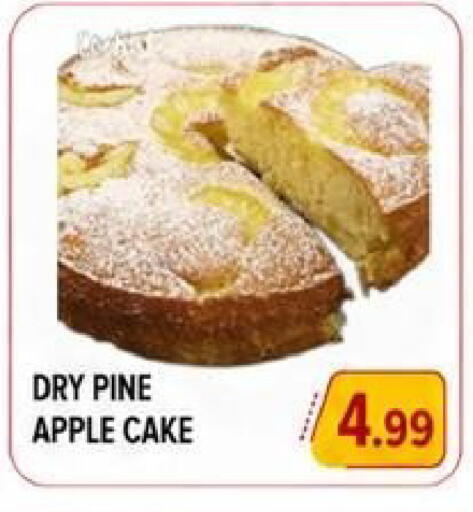 Apple available at  روابي ماركت عجمان in الإمارات العربية المتحدة , الامارات - الشارقة / عجمان