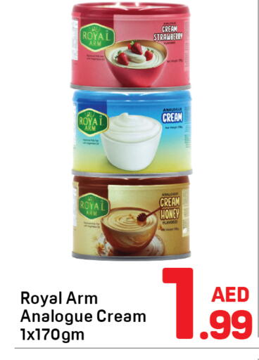 Strawberry available at دي تو دي in الإمارات العربية المتحدة , الامارات - الشارقة / عجمان