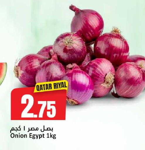 Onion from Qatar Egypt available at Dana Hypermarket in Qatar - Doha