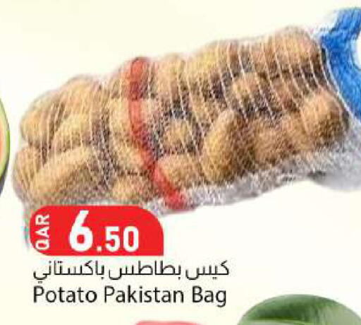 Potato from Pakistan available at Dana Market in Qatar - Al Khor
