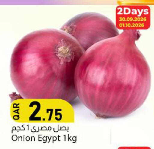 Onion from Egypt available at Dana Market in Qatar - Al Wakra