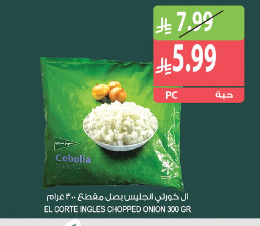 Onion available at Farm  in KSA, Saudi Arabia, Saudi - Al Khobar