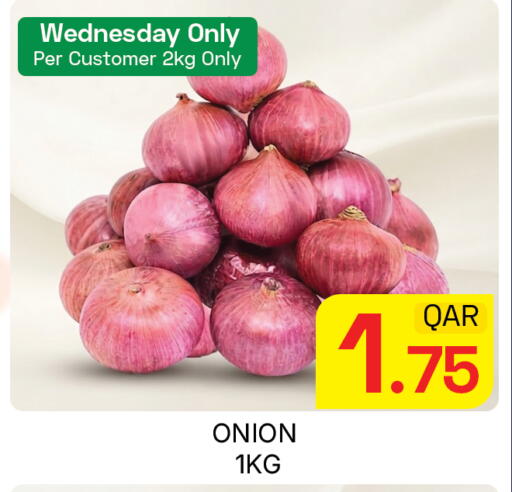 Onion available at Majlis Hypermarket in Qatar - Doha