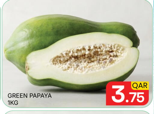 Papaya available at Majlis Hypermarket in Qatar - Doha